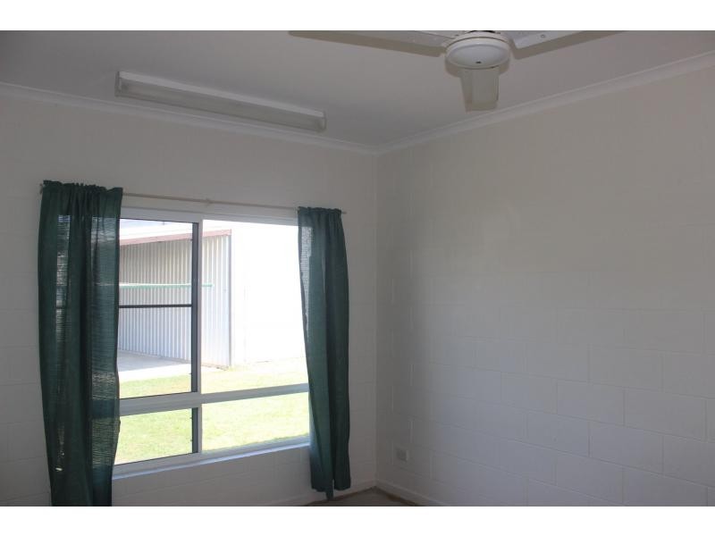 10 White Street, Cardwell QLD 4849