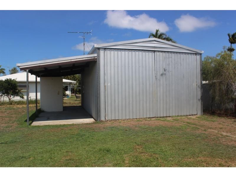 10 White Street, Cardwell QLD 4849