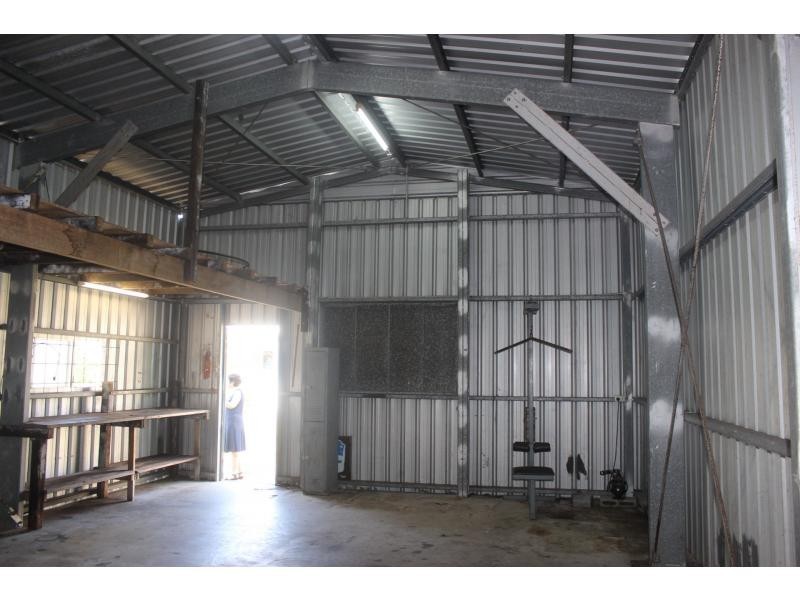 10 White Street, Cardwell QLD 4849