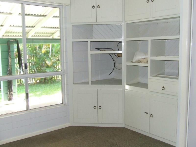 15 Liverpool Street, Cardwell QLD 4849