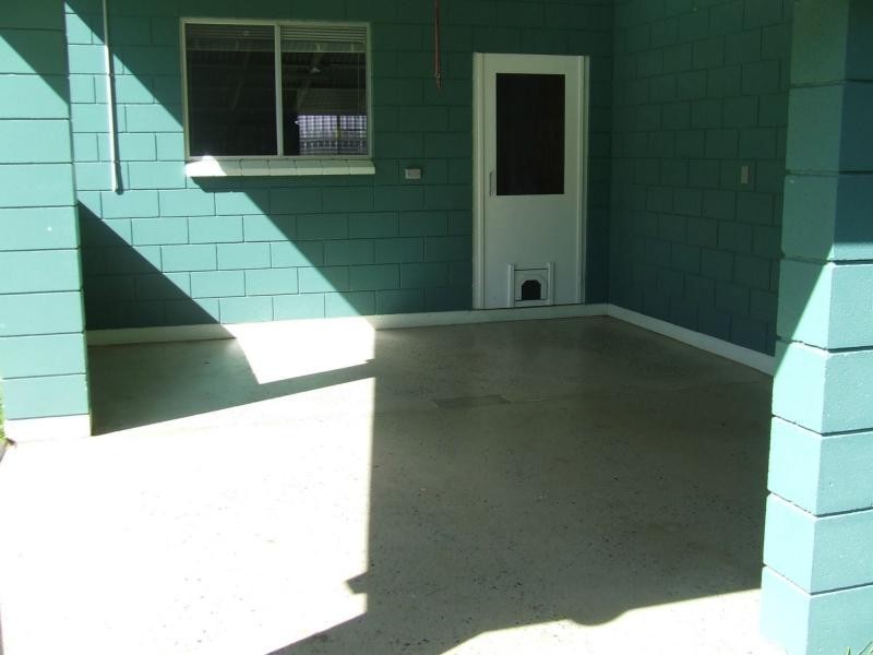 15 Liverpool Street, Cardwell QLD 4849