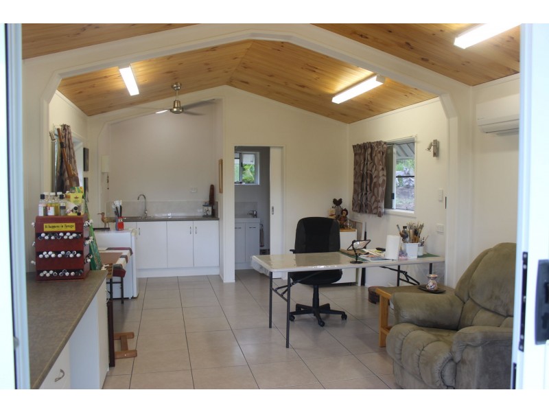 16 Gravel Pit Road, Cardwell QLD 4849