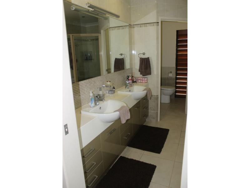 L6 Pleasant Drive, Cardwell QLD 4849