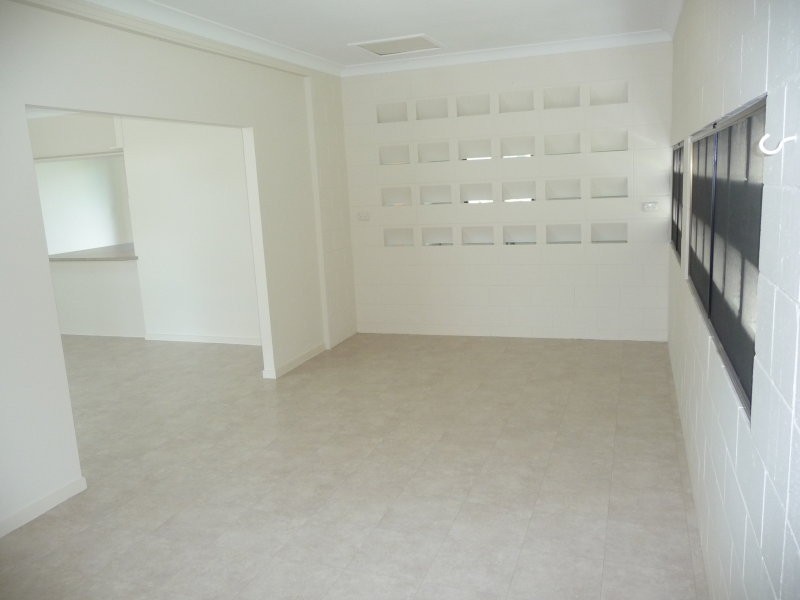 77 Roma Street, Cardwell QLD 4849