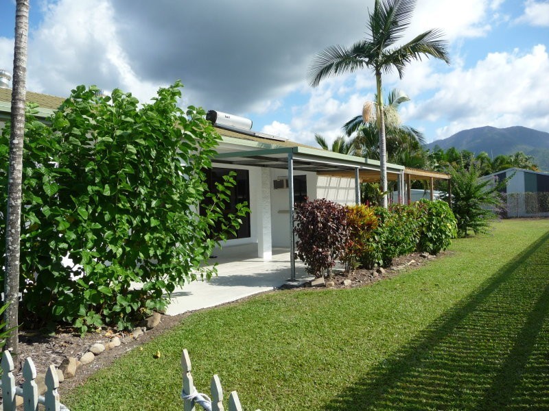 77 Roma Street, Cardwell QLD 4849