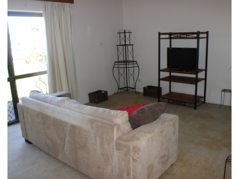 8/160 Victoria Street, Cardwell QLD 4849