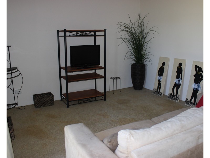 8/160 Victoria Street, Cardwell QLD 4849