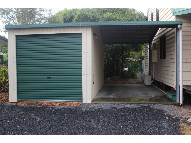 4 Albert Street, Cardwell QLD 4849