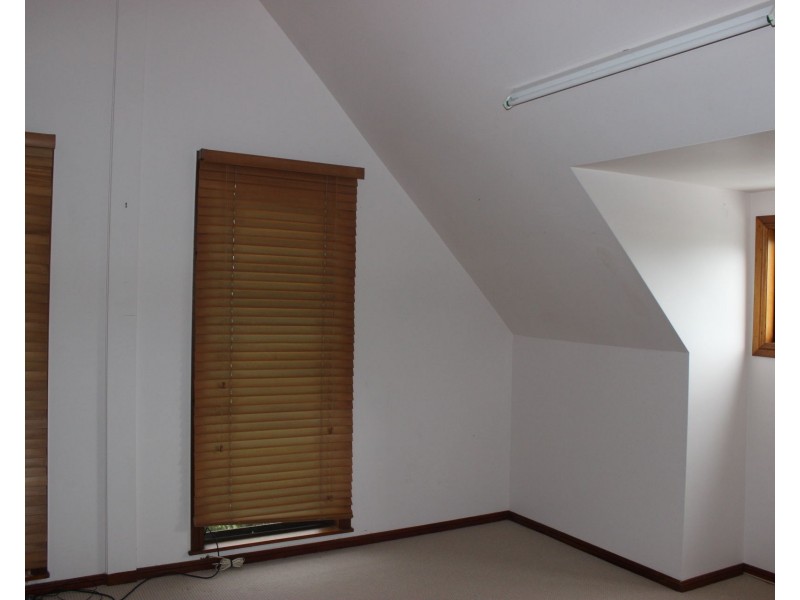 4 Albert Street, Cardwell QLD 4849