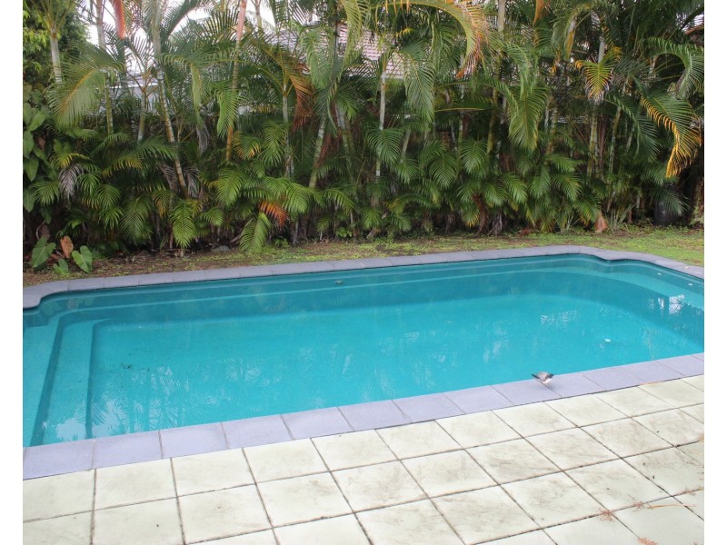 4 Albert Street, Cardwell QLD 4849