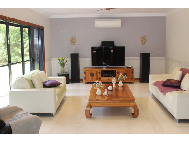 21 Curtis Road, Cardwell QLD 4849