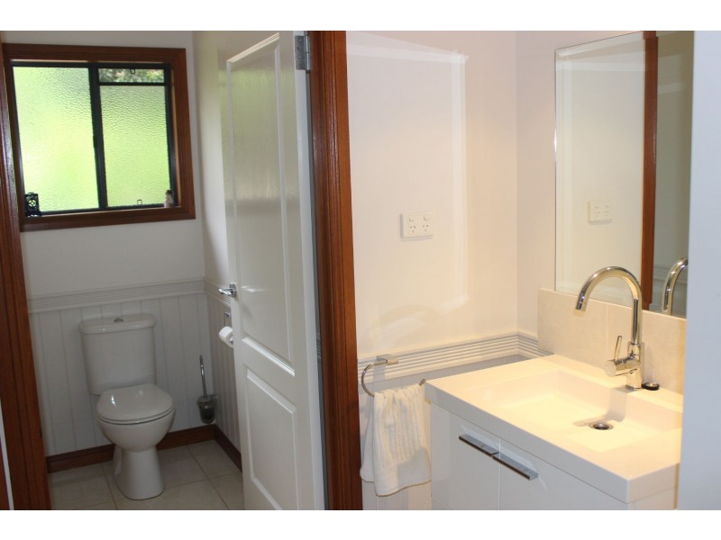 21 Curtis Road, Cardwell QLD 4849