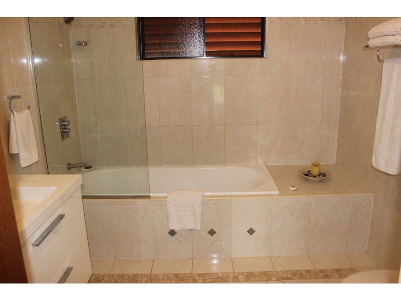 21 Curtis Road, Cardwell QLD 4849