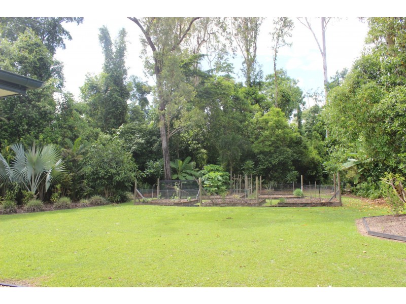 21 Curtis Road, Cardwell QLD 4849