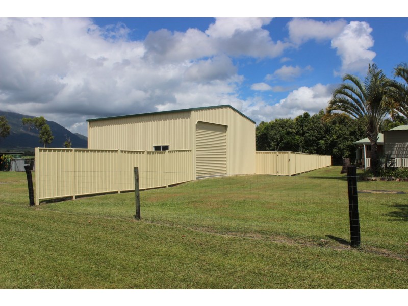 703 Ellerbeck Road, Cardwell QLD 4849