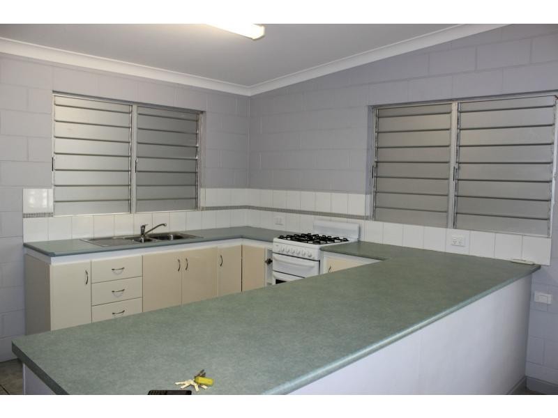 9 Jamieson Street, Cardwell QLD 4849