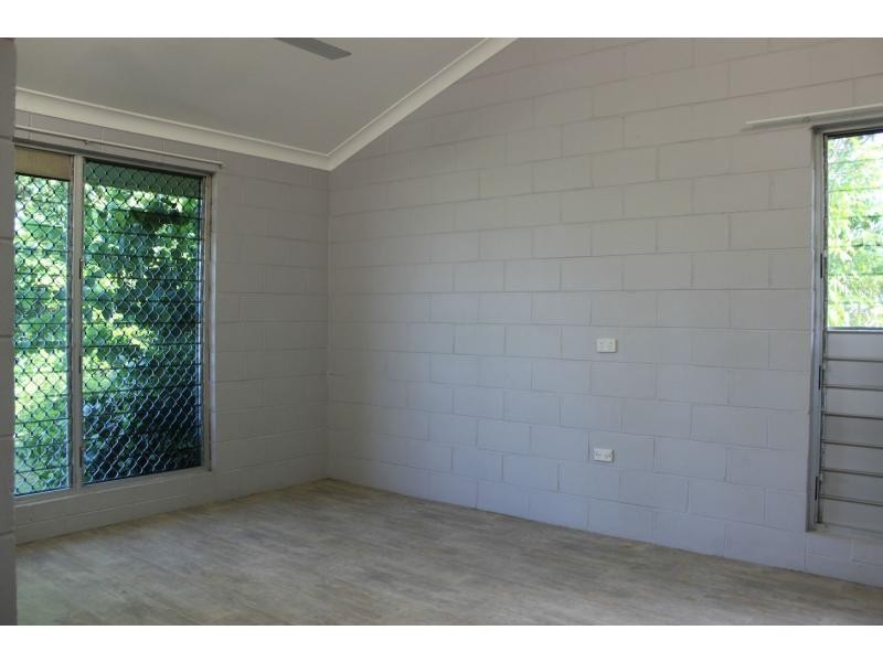 9 Jamieson Street, Cardwell QLD 4849