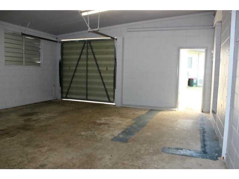 9 Jamieson Street, Cardwell QLD 4849