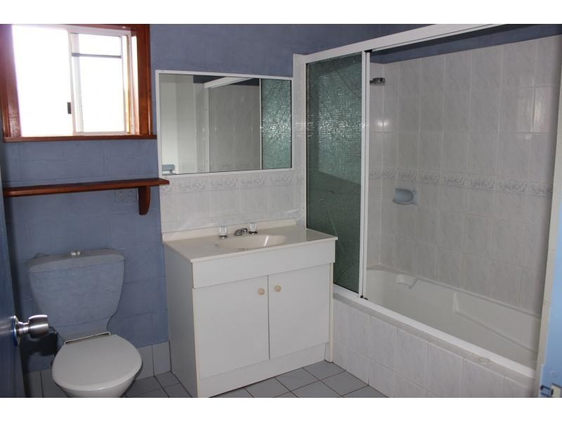 3/231 Victoria Street, Cardwell QLD 4849