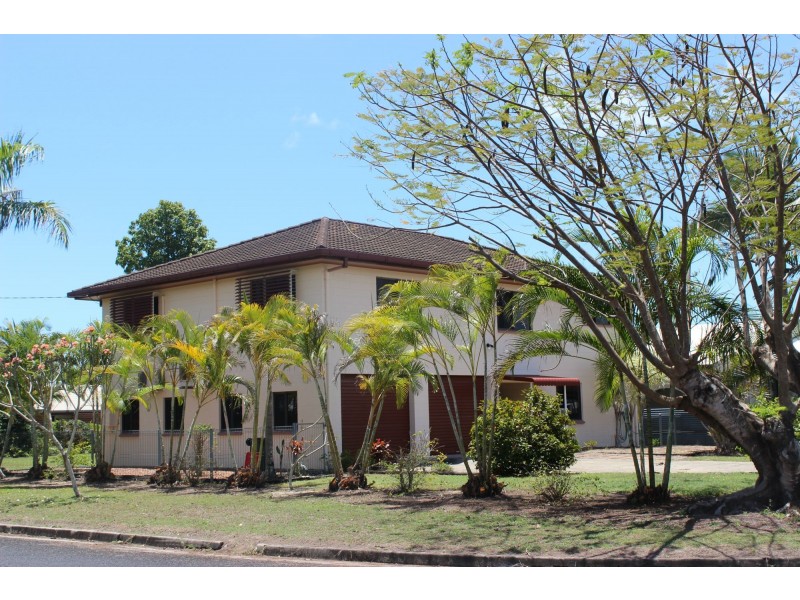 18 Landsdown Street, Cardwell QLD 4849