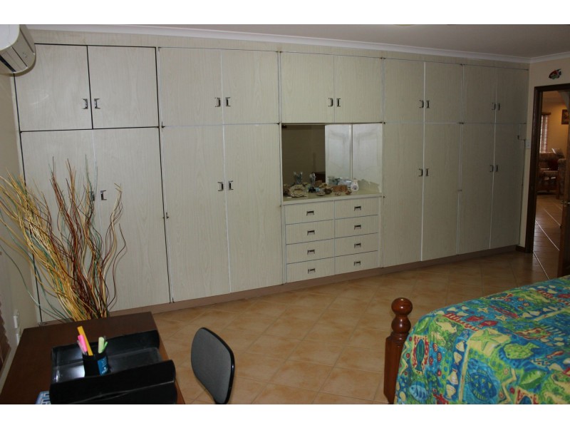 18 Landsdown Street, Cardwell QLD 4849