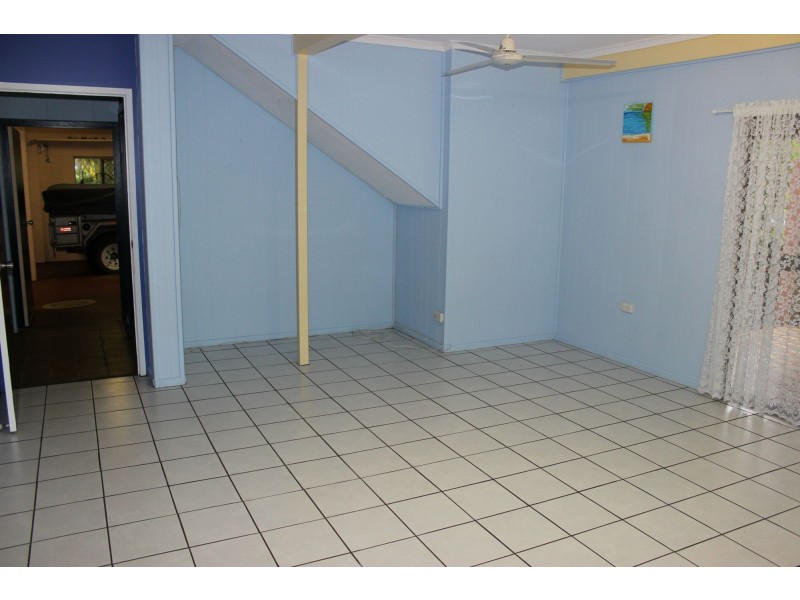 18 Landsdown Street, Cardwell QLD 4849