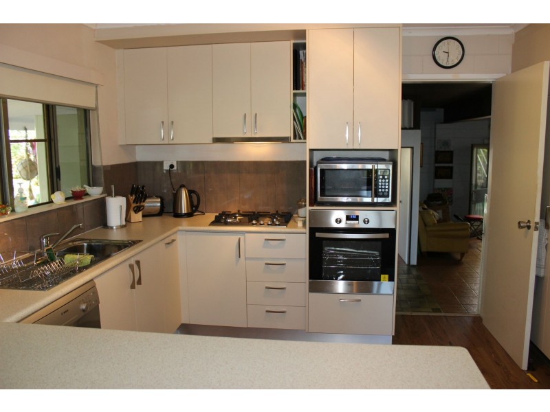 95 Roma Street, Cardwell QLD 4849