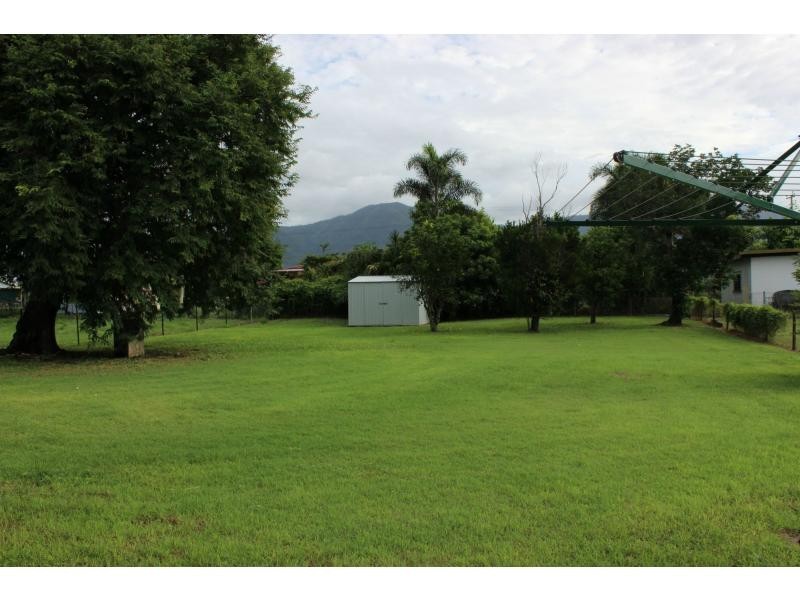 151 Victoria Street, Cardwell QLD 4849