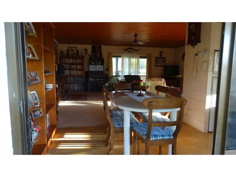 965 Kennedy Creek Road, Kennedy QLD 4816
