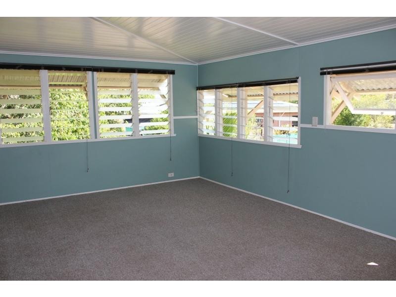 17 Panos Street, Cardwell QLD 4849