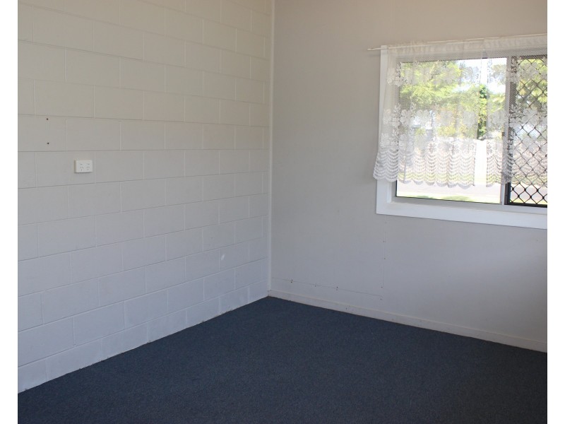 1/10 Raleigh Street, Cardwell QLD 4849