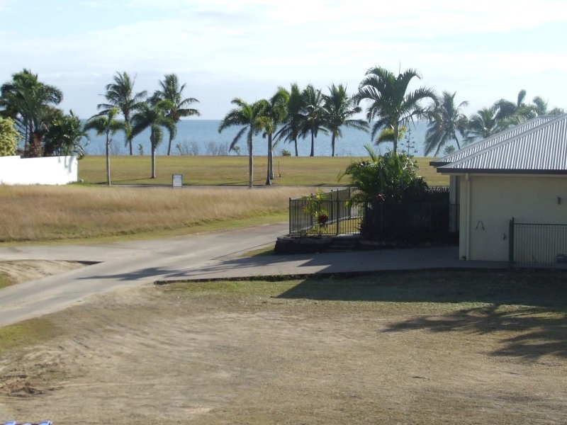 22/10-14 Poinciana Boulevard, Cardwell QLD 4849