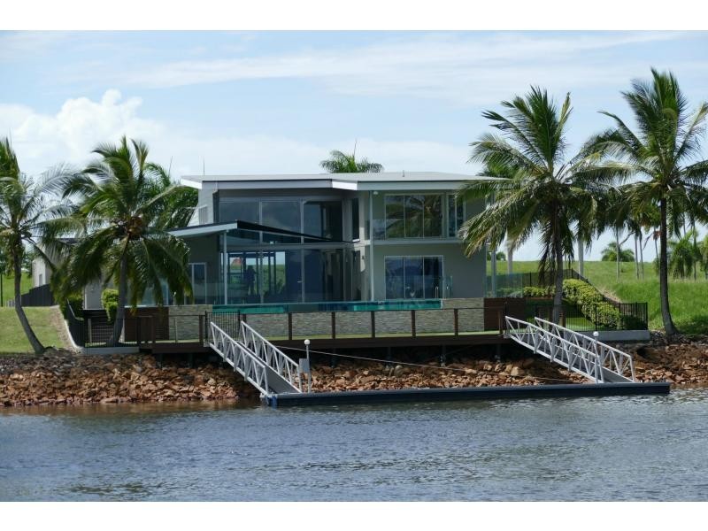 6 Royal Palm Avenue, Cardwell QLD 4849