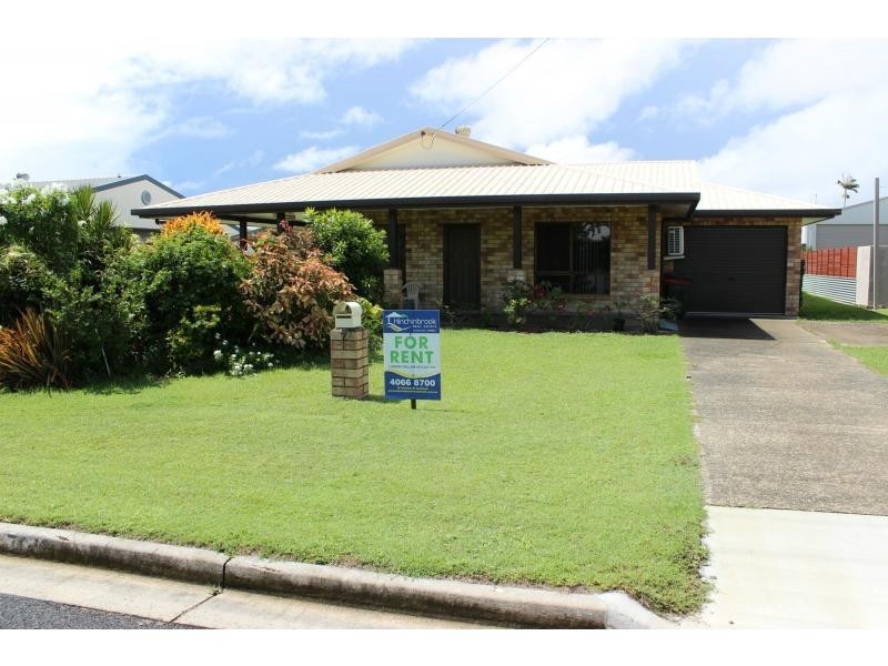 7 Albert Street, Cardwell QLD 4849