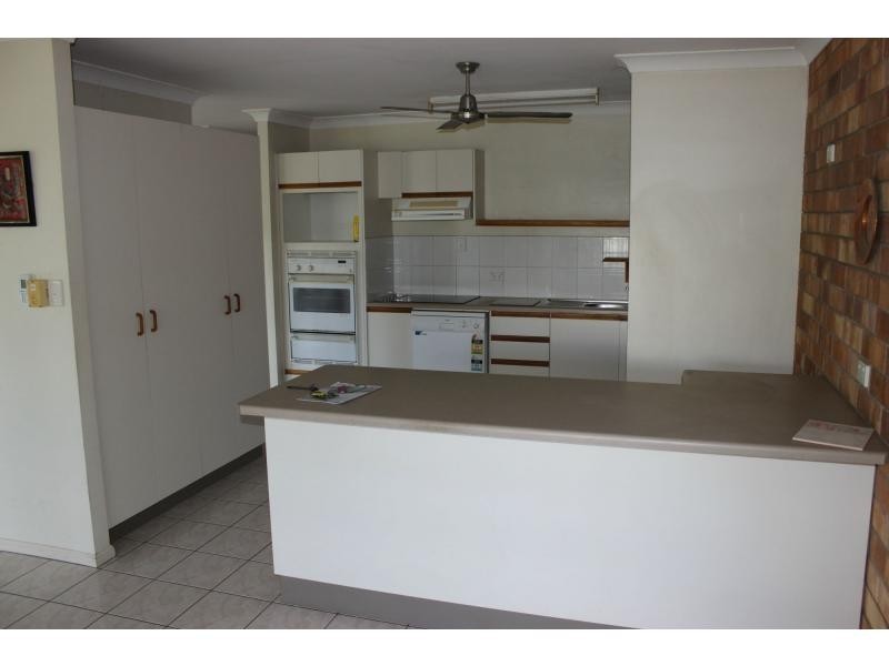 7 Albert Street, Cardwell QLD 4849