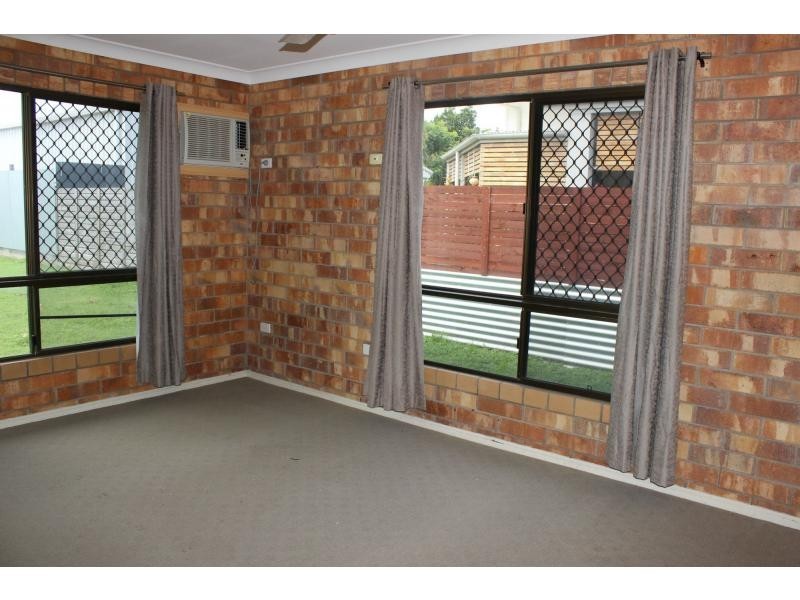 7 Albert Street, Cardwell QLD 4849