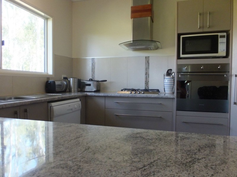 55645 Bruce Highway, Cardwell QLD 4849