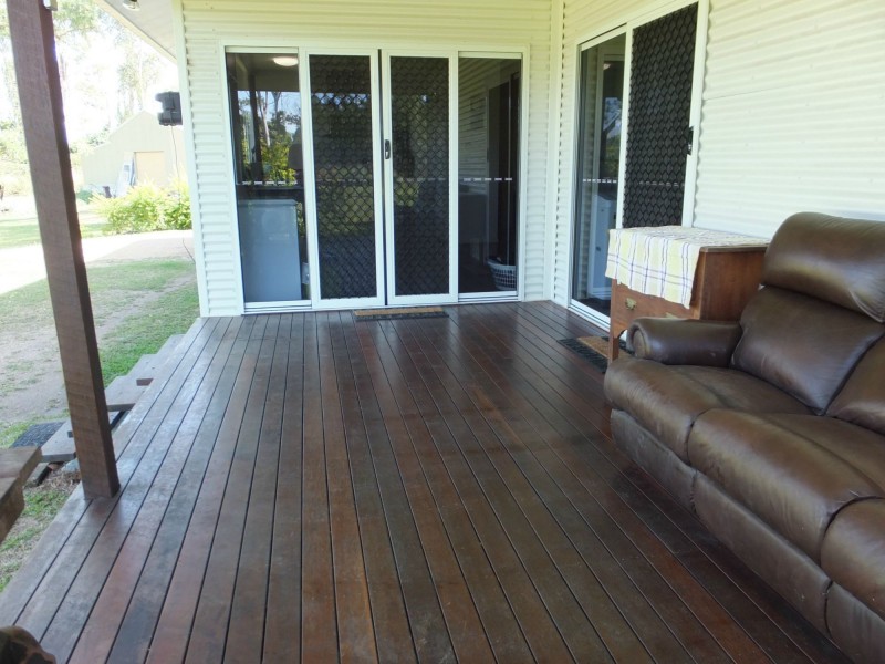 55645 Bruce Highway, Cardwell QLD 4849