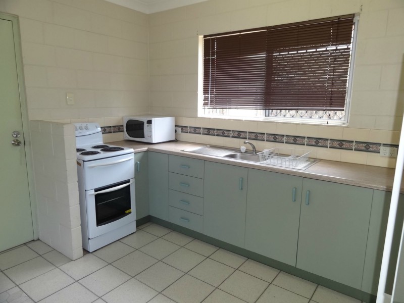 1/231 Victoria Street, Cardwell QLD 4849