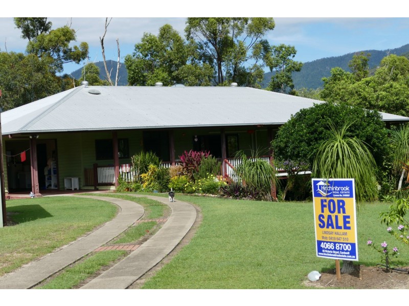 9 Edmondson Close, Cardwell QLD 4849