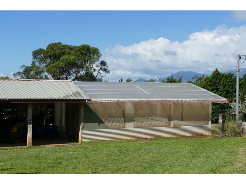 56348 Bruce Highway, Kennedy QLD 4816