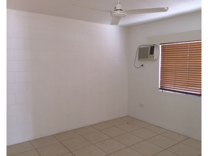 1/25 Victoria Street, Cardwell QLD 4849