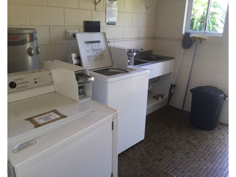 1/25 Victoria Street, Cardwell QLD 4849