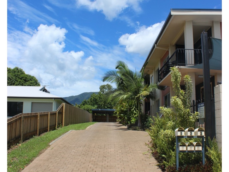 1/25 Victoria Street, Cardwell QLD 4849