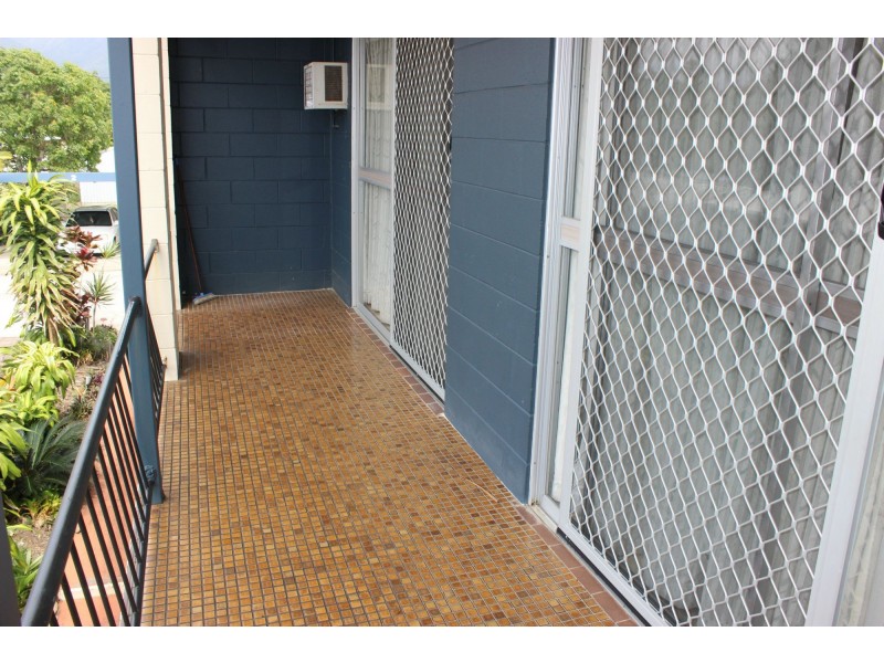 5/25 Victoria Street, Cardwell QLD 4849