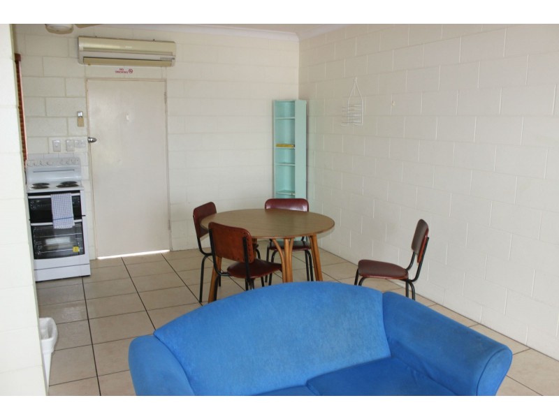 5/25 Victoria Street, Cardwell QLD 4849