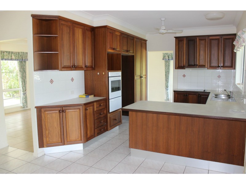 18 Sullivan Road, Cardwell QLD 4849