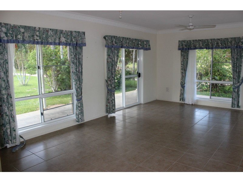 18 Sullivan Road, Cardwell QLD 4849