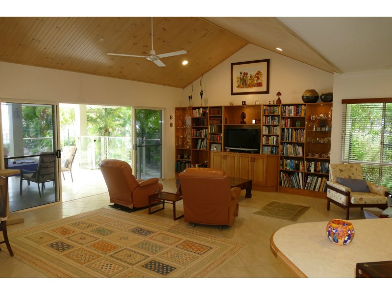 93 Keith Williams Drive, Cardwell QLD 4849