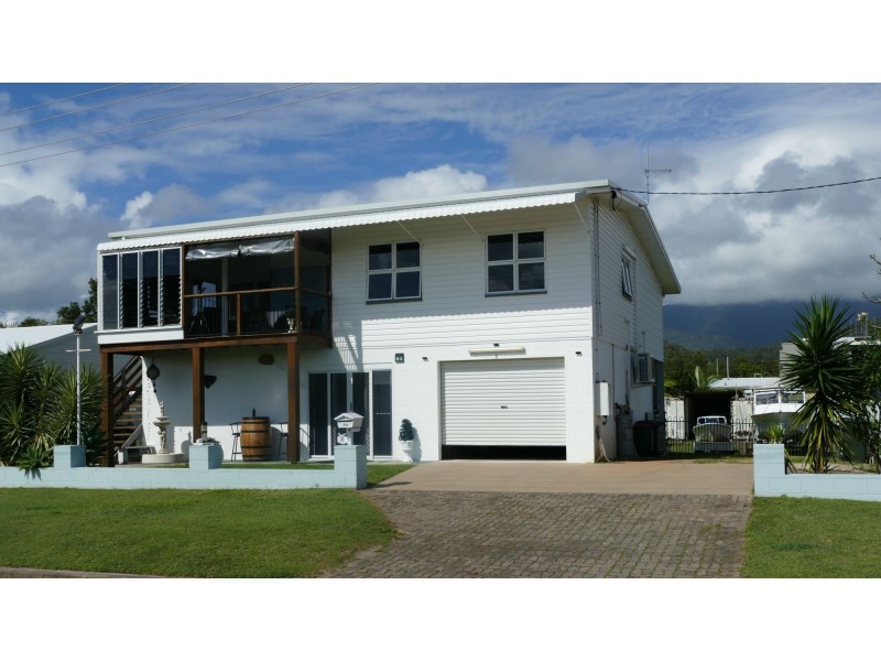 3 Leefe Street, Cardwell QLD 4849